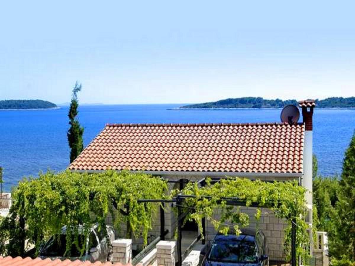 Villa Nova Vela Luka Luaran gambar