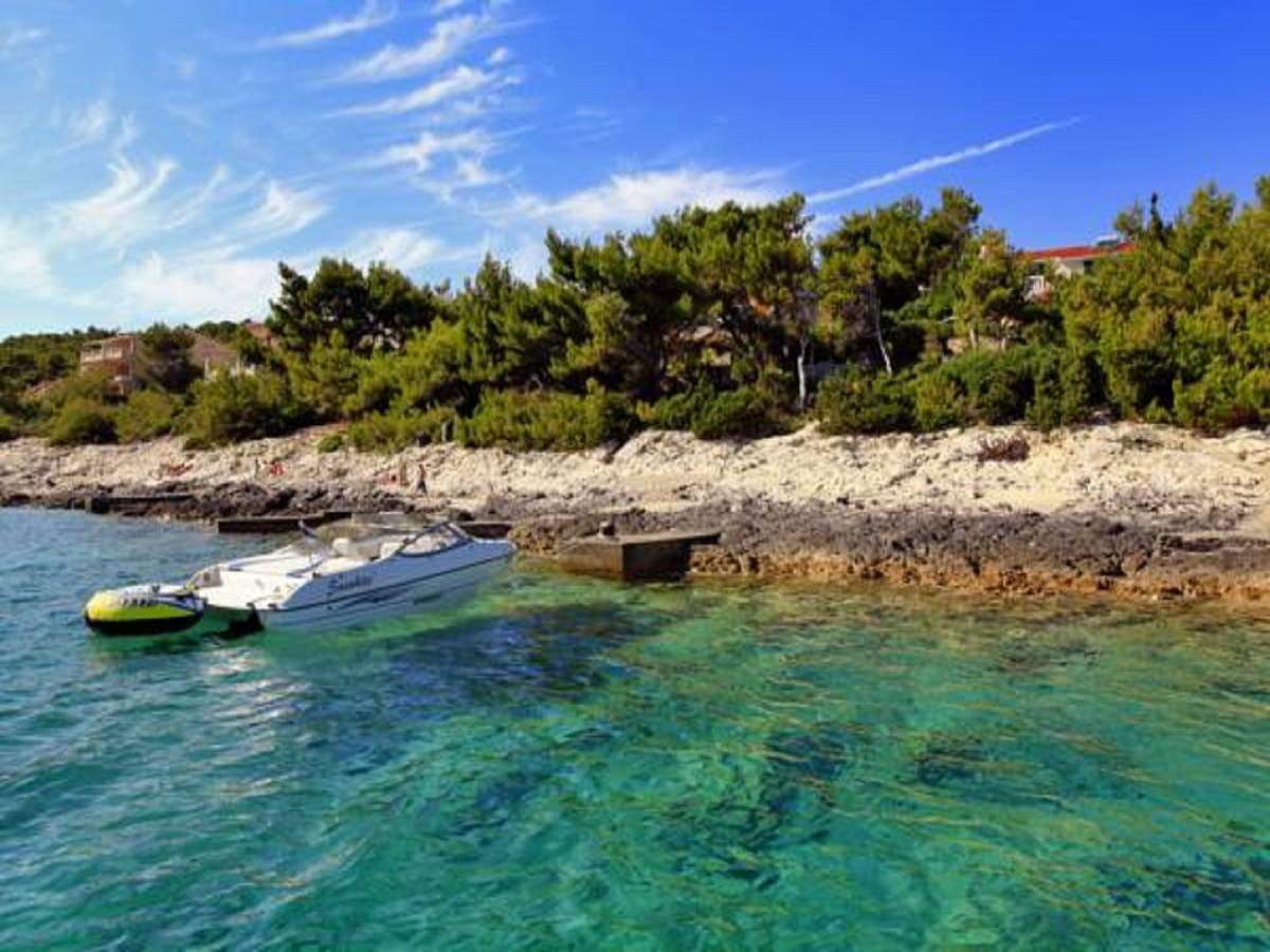 Villa Nova Vela Luka Luaran gambar