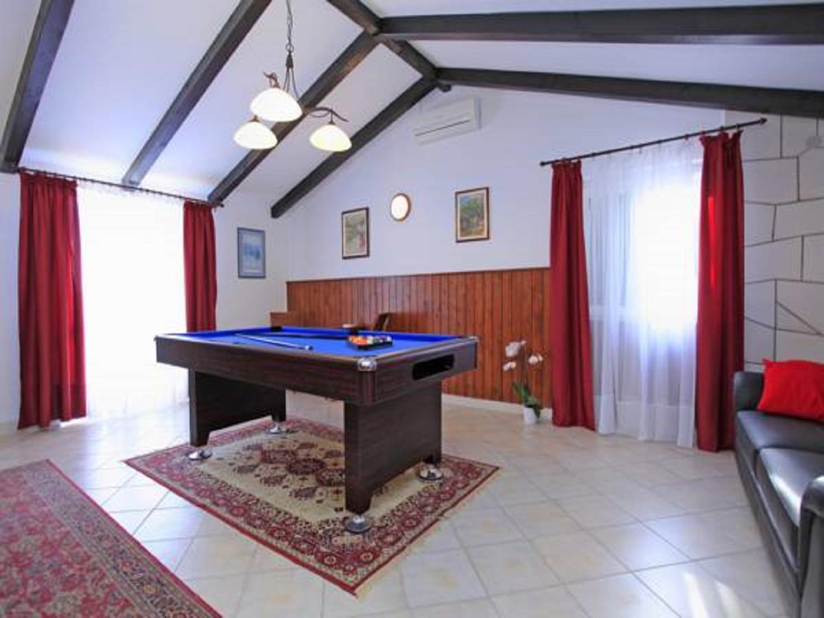 Villa Nova Vela Luka Luaran gambar
