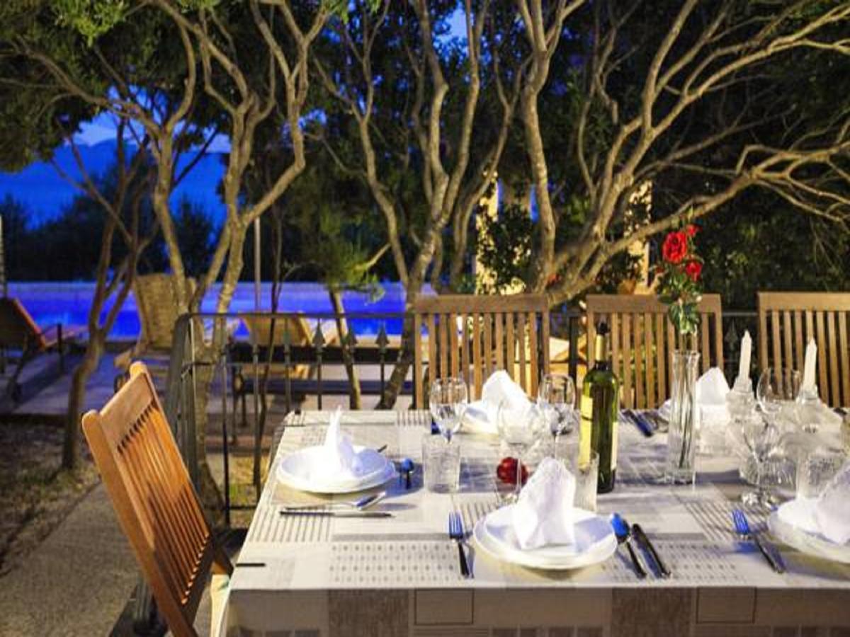Villa Nova Vela Luka Luaran gambar