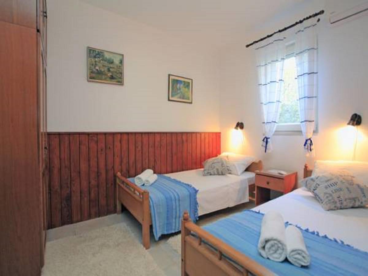 Villa Nova Vela Luka Luaran gambar